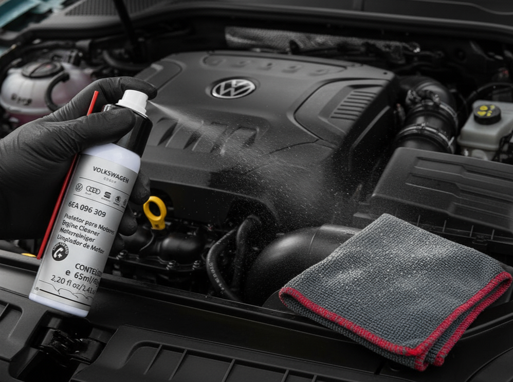 Kit Odorizador Veicular e Verniz Protetor Para Motor